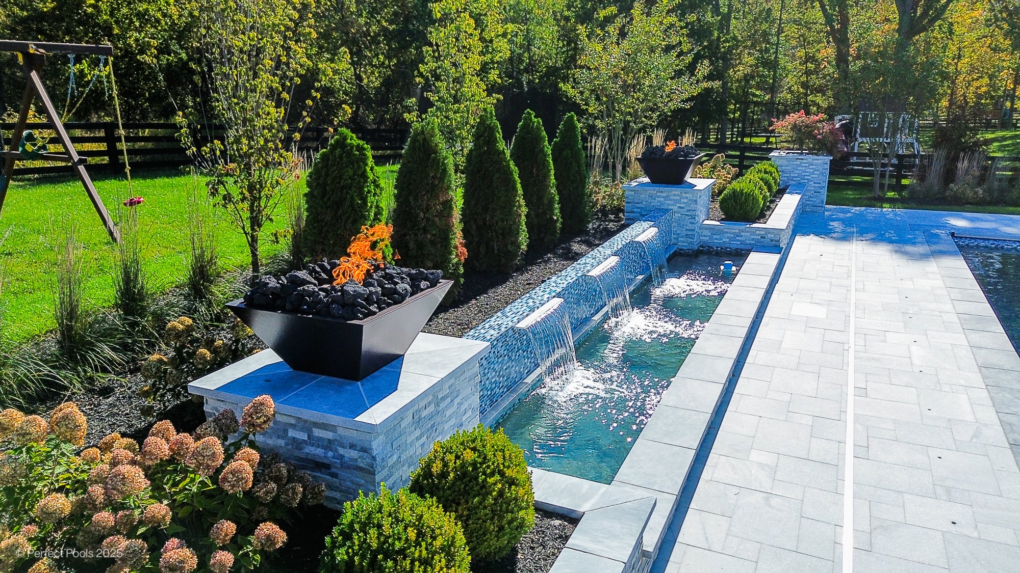 Aldie Serenity: Afyon White & Arctic Grey Marble Pool Oasis | STONELUX